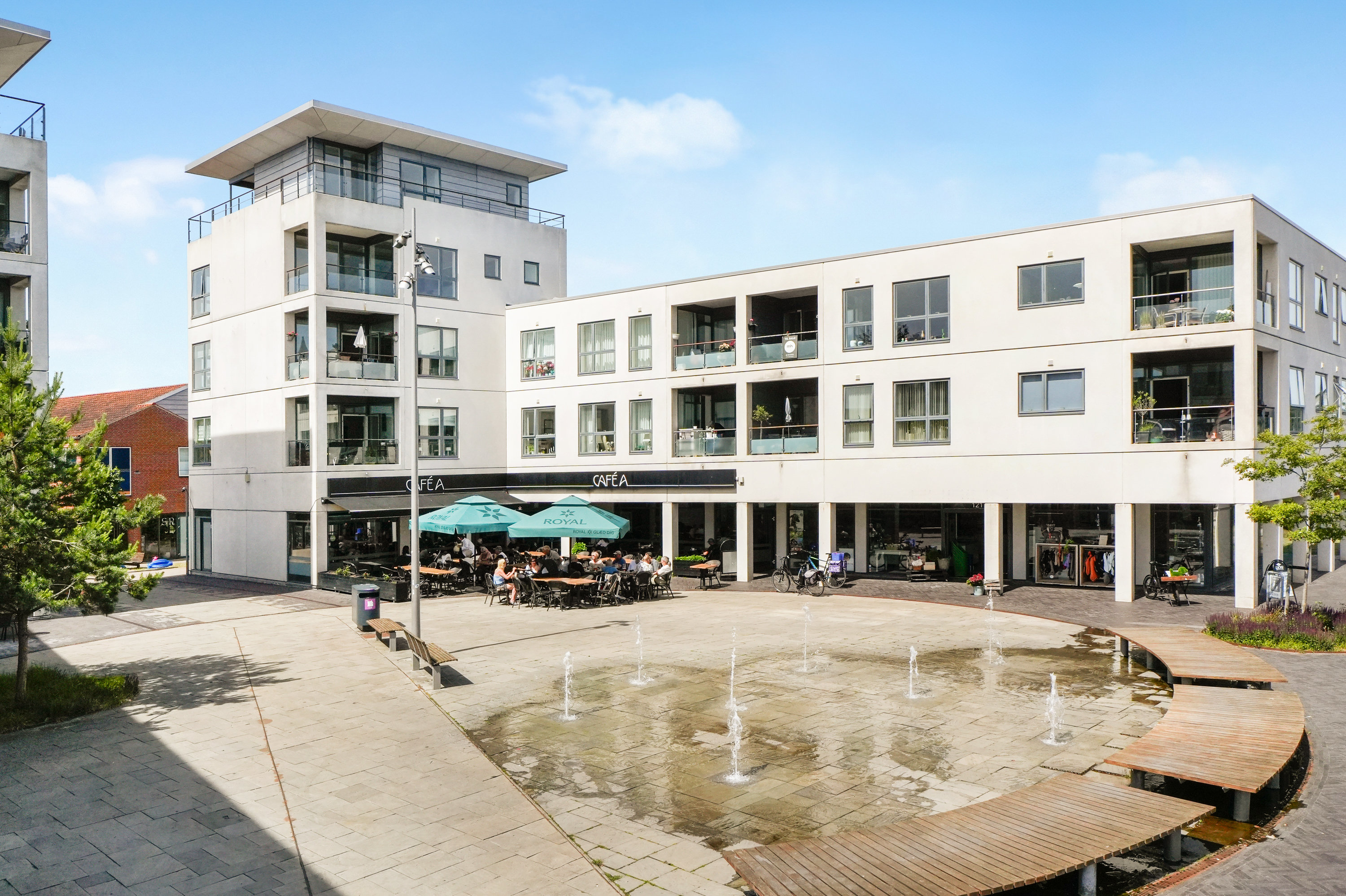Ejerlejlighed på Solrød Center 111, 2. mf 2680 Solrød Strand.