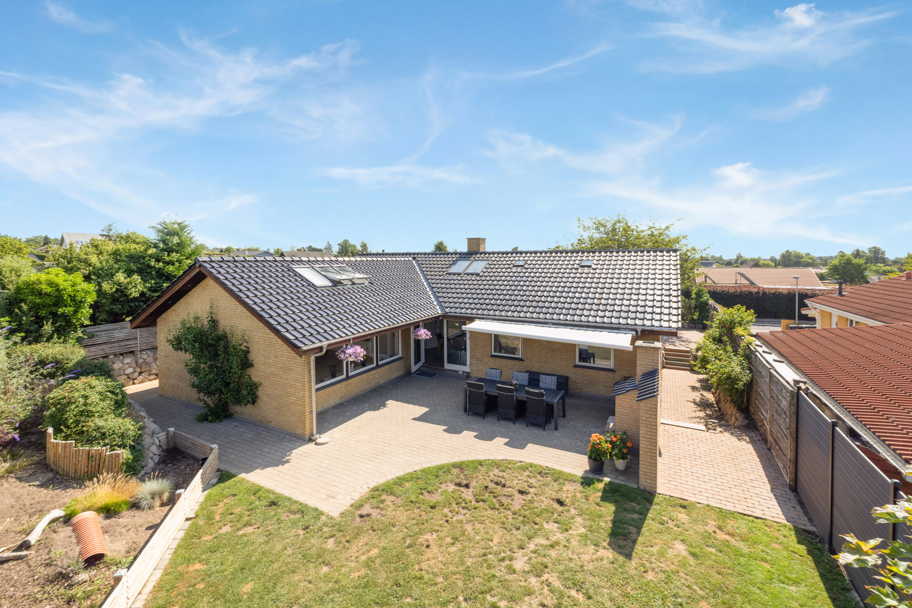 Villa på Hinbjerg 31 2690 Karlslunde.